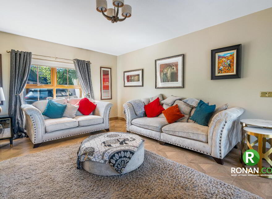 17 Carrigullin Road, Strabane, BT82 8PA