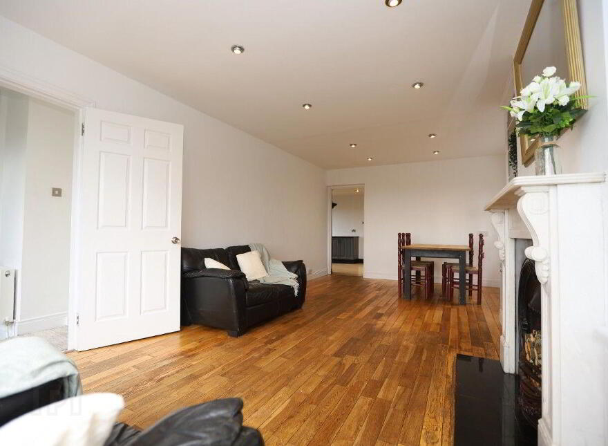 The Crow's Nest, Barrack Green, Kinsale, P17W326