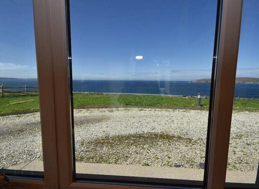 Dooncarton House, Glengad, Pullathoamas, Pollatomish, F26P8X5
