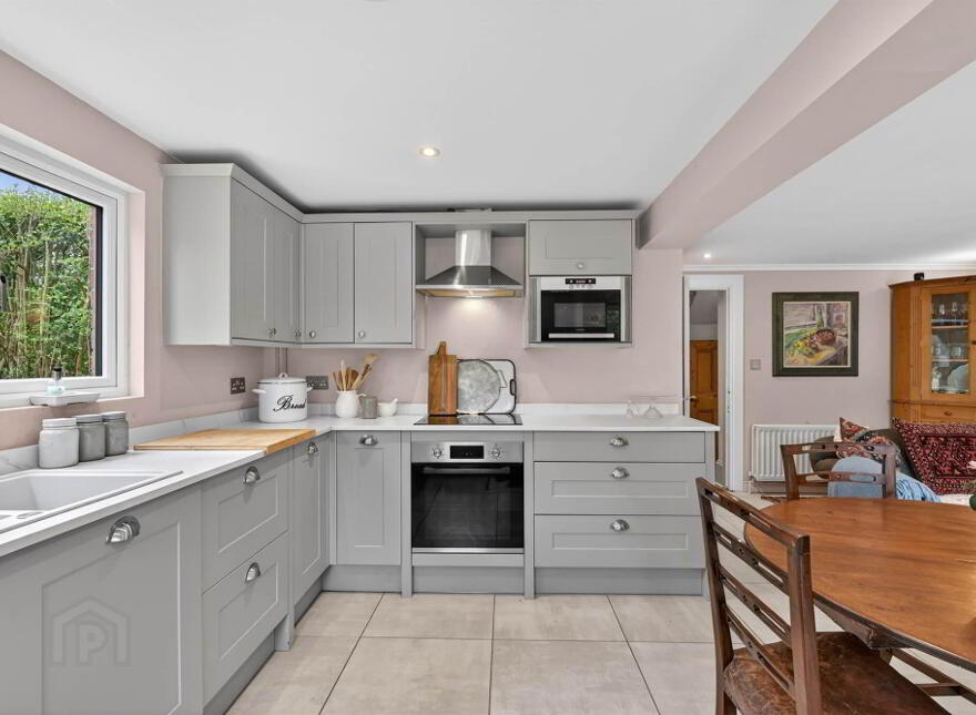 Thornlea, 14 Malone Park, Belfast, BT9 6NH