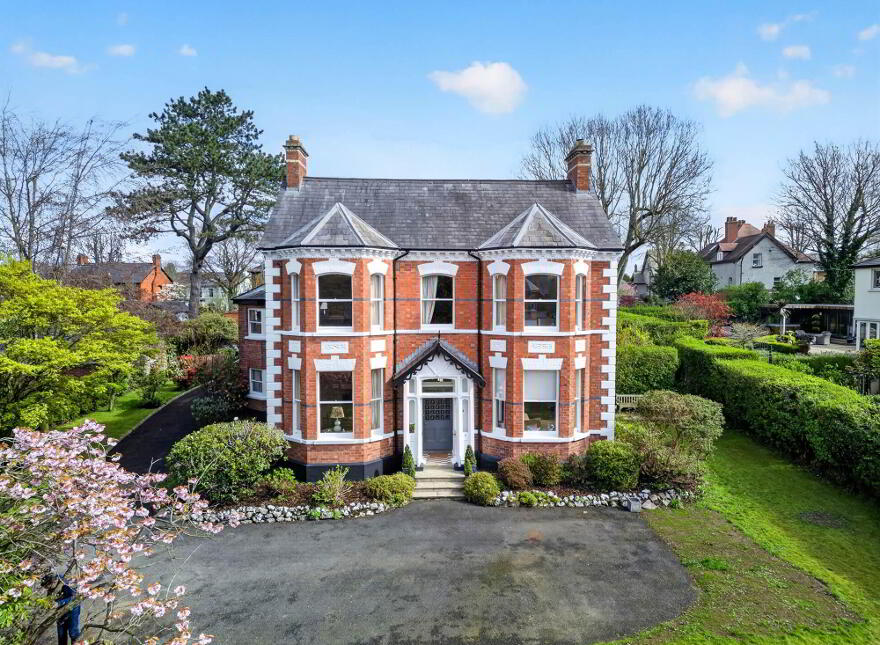 Thornlea, 14 Malone Park, Belfast, BT9 6NH