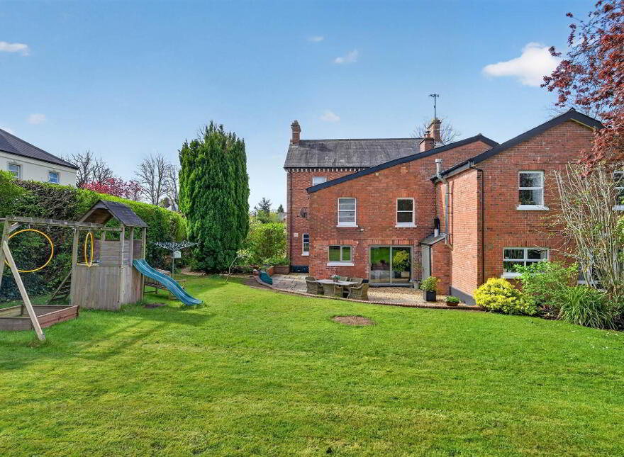 Thornlea, 14 Malone Park, Belfast, BT9 6NH