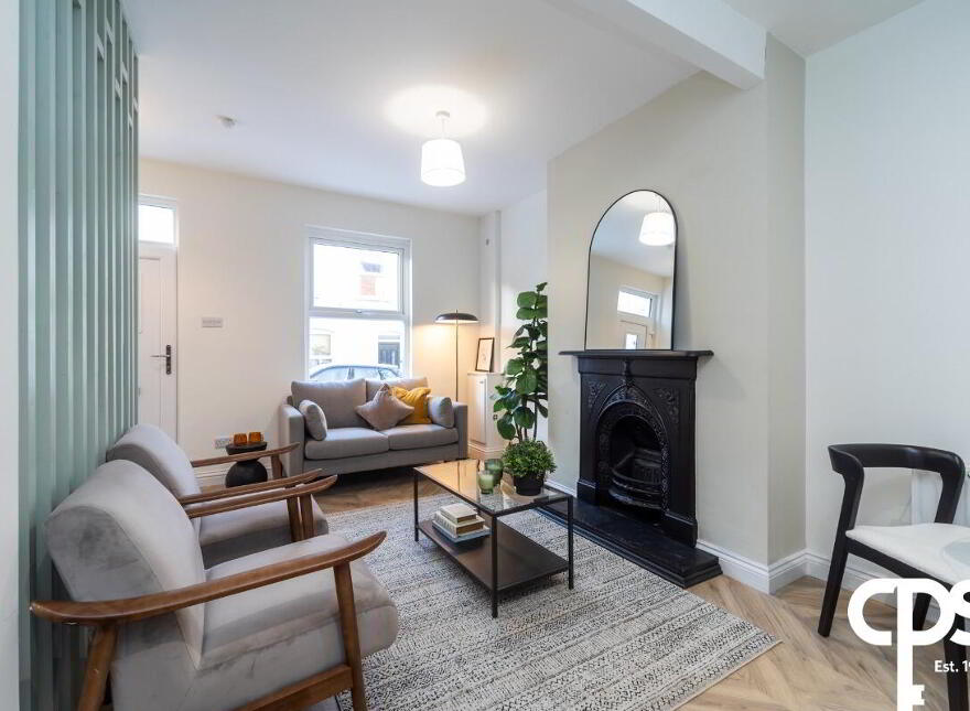 21 Edenderry Village, Belfast, BT8 8LG