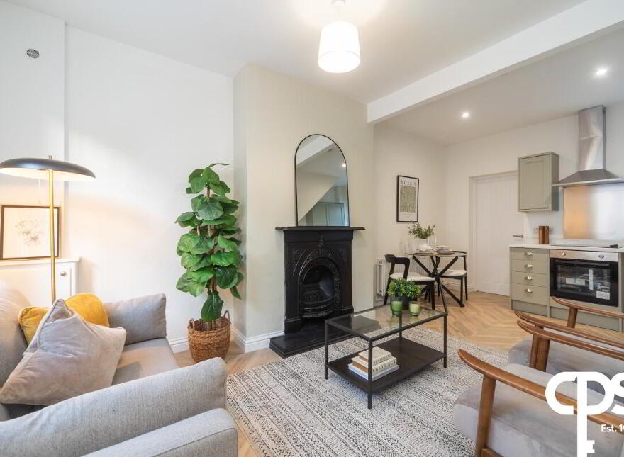 21 Edenderry Village, Belfast, BT8 8LG