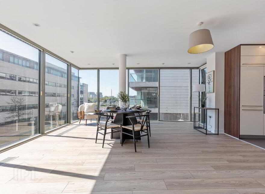Apartment 5.16 The Arc 2E Queens Road, Belfast, BT3 9FE