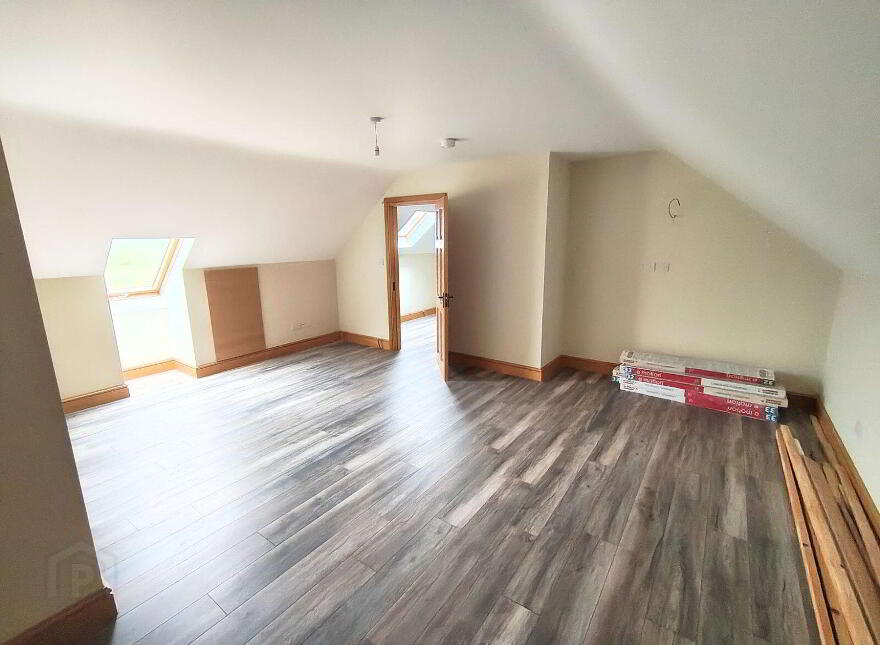 House, C. 5.6 Acres, Moveen, Kilkee, V15TX07