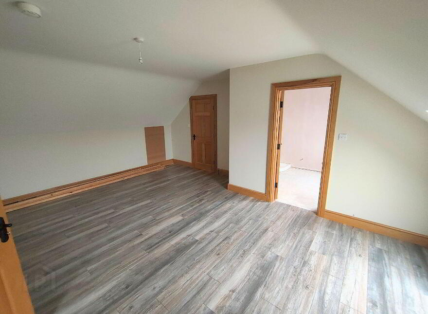 House, C. 5.6 Acres, Moveen, Kilkee, V15TX07