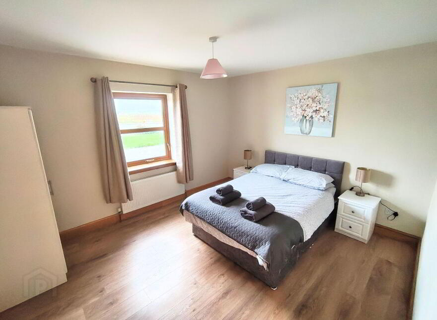 House, C. 5.6 Acres, Moveen, Kilkee, V15TX07