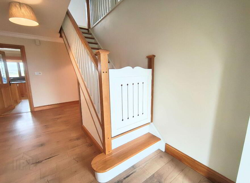House, C. 5.6 Acres, Moveen, Kilkee, V15TX07