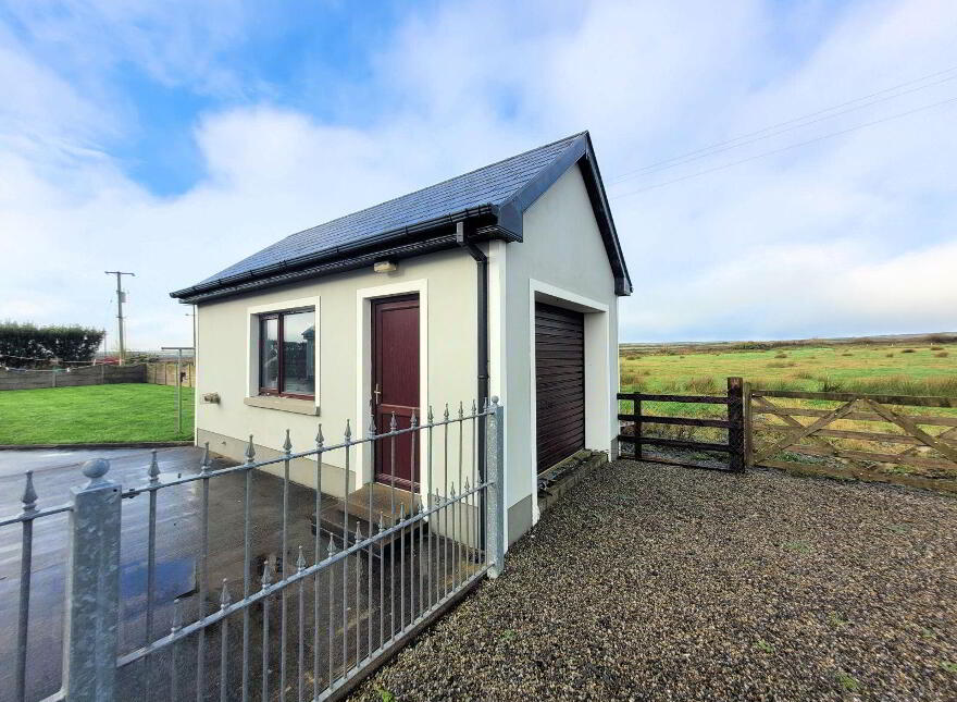 House, C. 5.6 Acres, Moveen, Kilkee, V15TX07