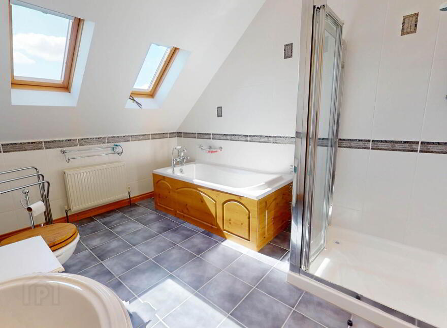 Mulline, Wardhouse, Tullaghan, F91W8F2