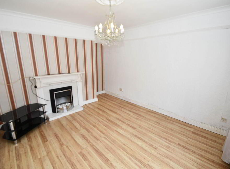 85 Norglen Parade, Turf Lodge, Belfast, BT11 8DS