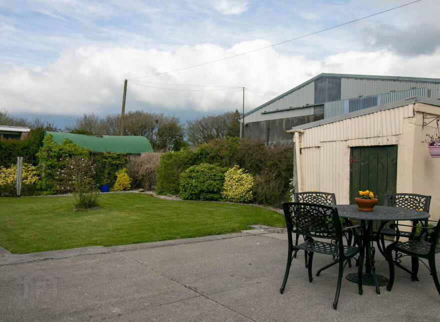 Granard Street, Ballyjamesduff, A82X340