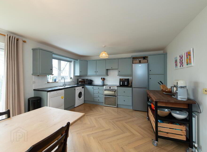 15 Castlebrook Avenue, Ballynure, BT39 9GX
