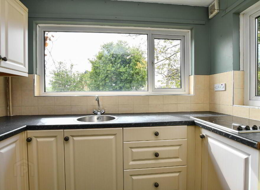 8 Ballymacormick Crescent, Bangor, BT19 6BS