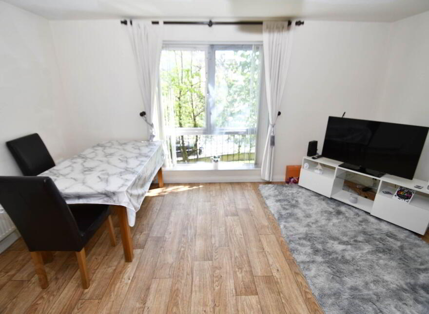 Apartment 5 St Annes Lane, Blacks Road, Belfast, BT10 0PP