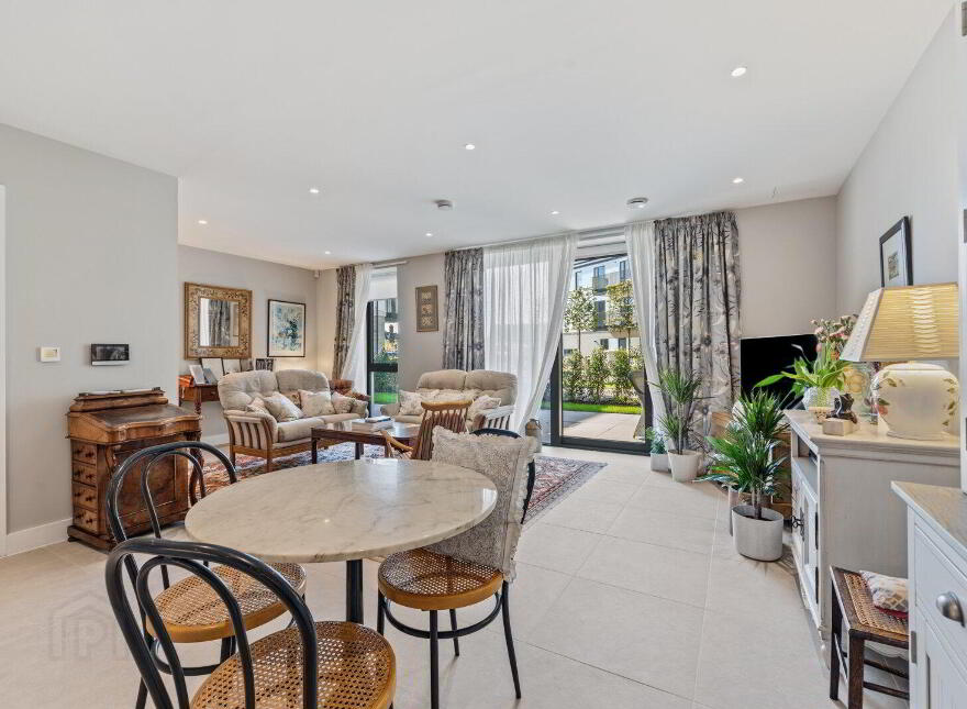 Apartment 3 The Residences 10 Kings Hall Lane, Belfast, BT9 6PS