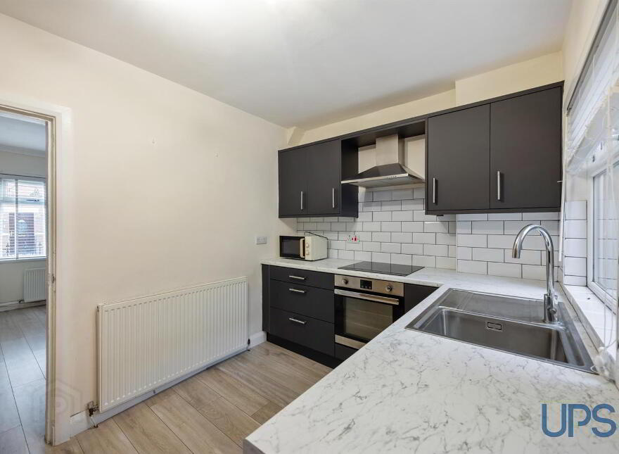 19 Iveagh Crescent, Falls Road, Belfast, BT12 6AW