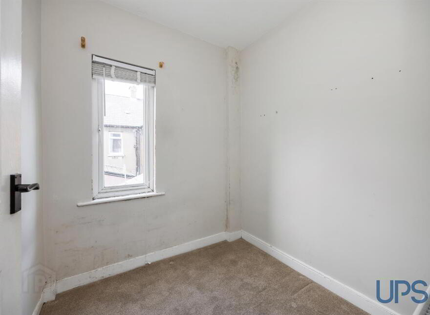 19 Iveagh Crescent, Falls Road, Belfast, BT12 6AW