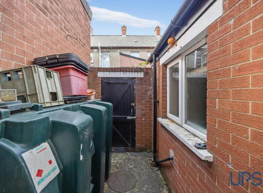 19 Iveagh Crescent, Falls Road, Belfast, BT12 6AW
