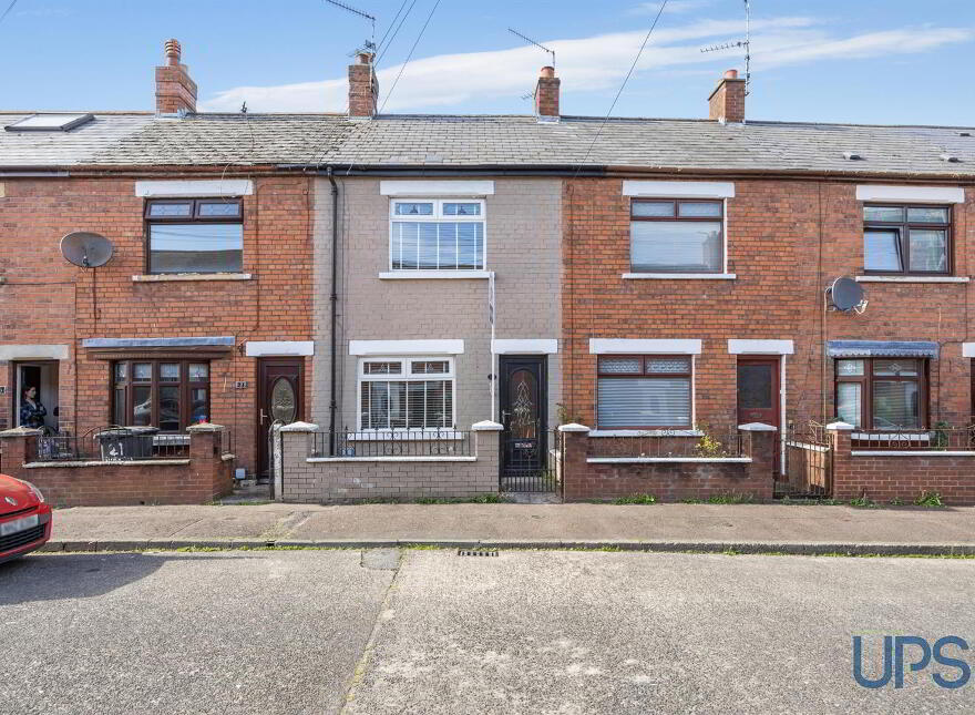 19 Iveagh Crescent, Falls Road, Belfast, BT12 6AW