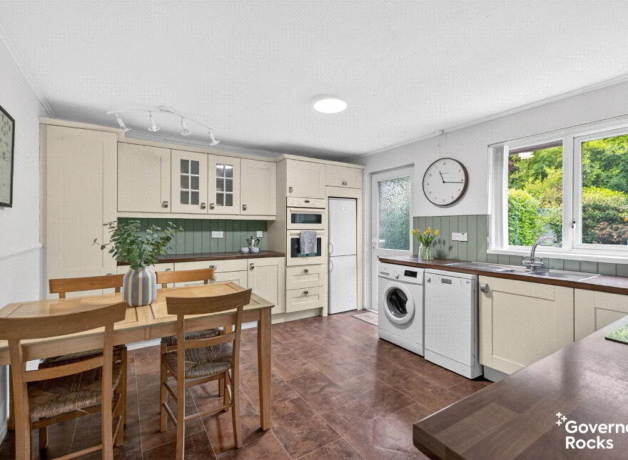 18 Rodney Park, Bangor, BT19 6FN