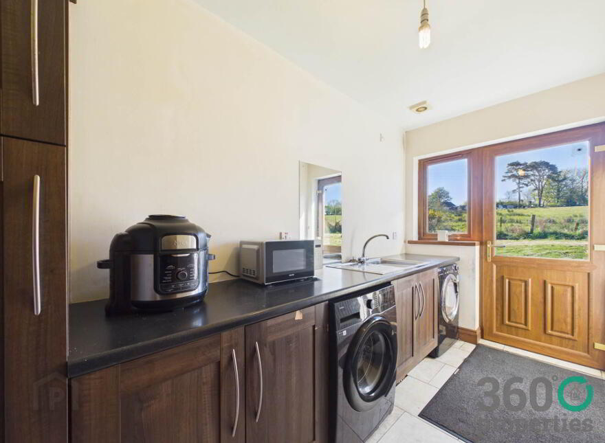 8 Maxwells Road, Ballymena, BT42 3NU