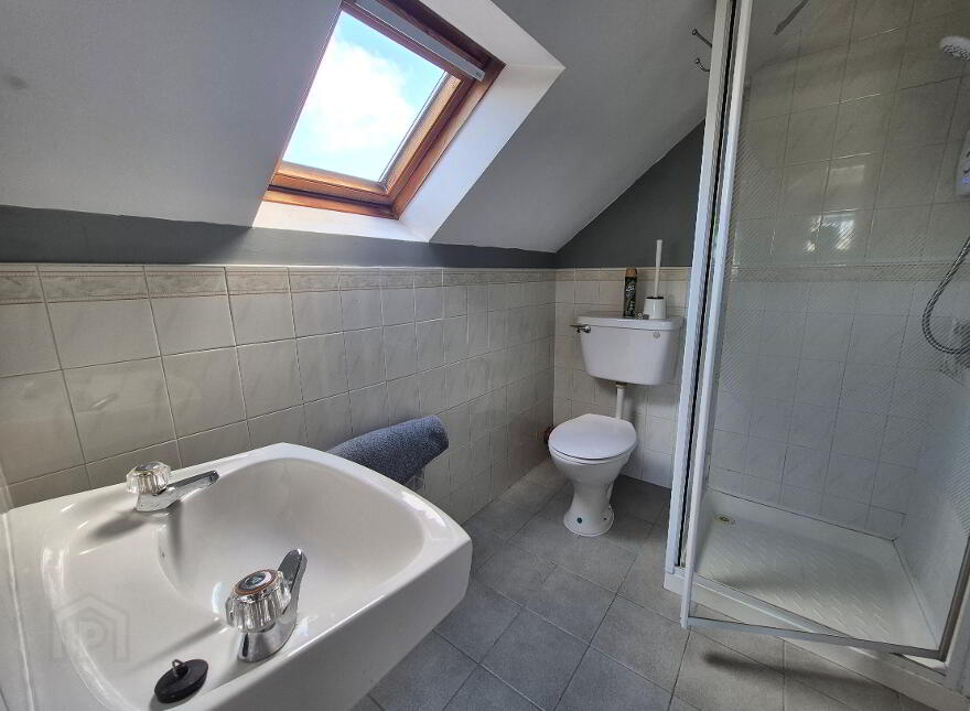 Willow, Ashgrove, Cartrontroy, Athlone, N37N315