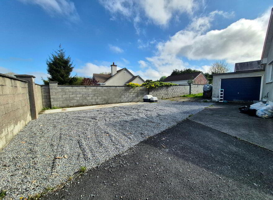 Willow, Ashgrove, Cartrontroy, Athlone, N37N315