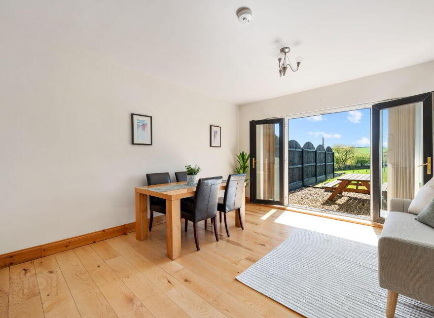 Paje, Ballynacole, Dungourney, Midleton, P25X032