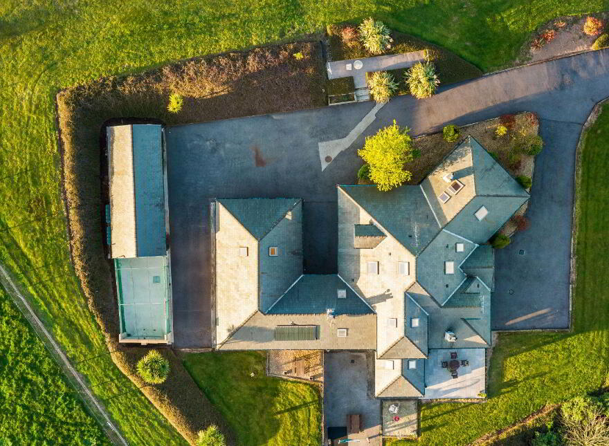 Paje, Ballynacole, Dungourney, Midleton, P25X032