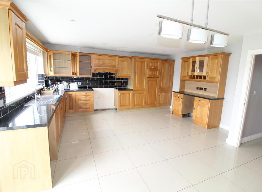 9 Race Course View, Downpatrick, BT30 6FL