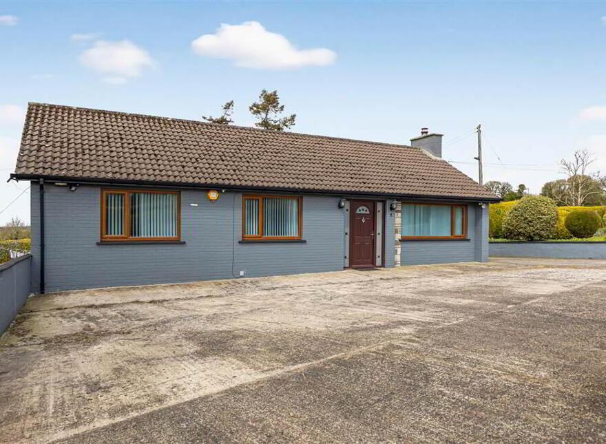 House And 3 Acres, 5 Rock Road, Lisburn, BT28 3SU