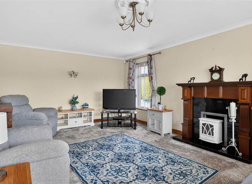 House And 3 Acres, 5 Rock Road, Lisburn, BT28 3SU