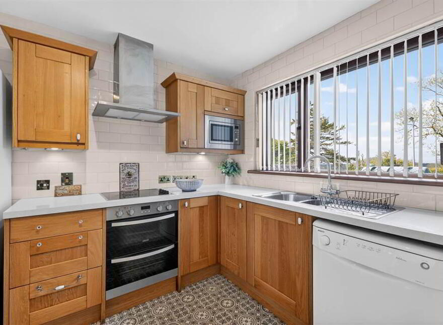 House And 3 Acres, 5 Rock Road, Lisburn, BT28 3SU
