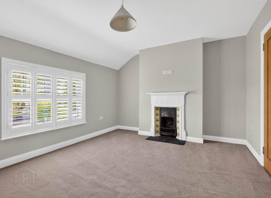 16 Church Hill, Lambeg, Lisburn, BT27 4SB