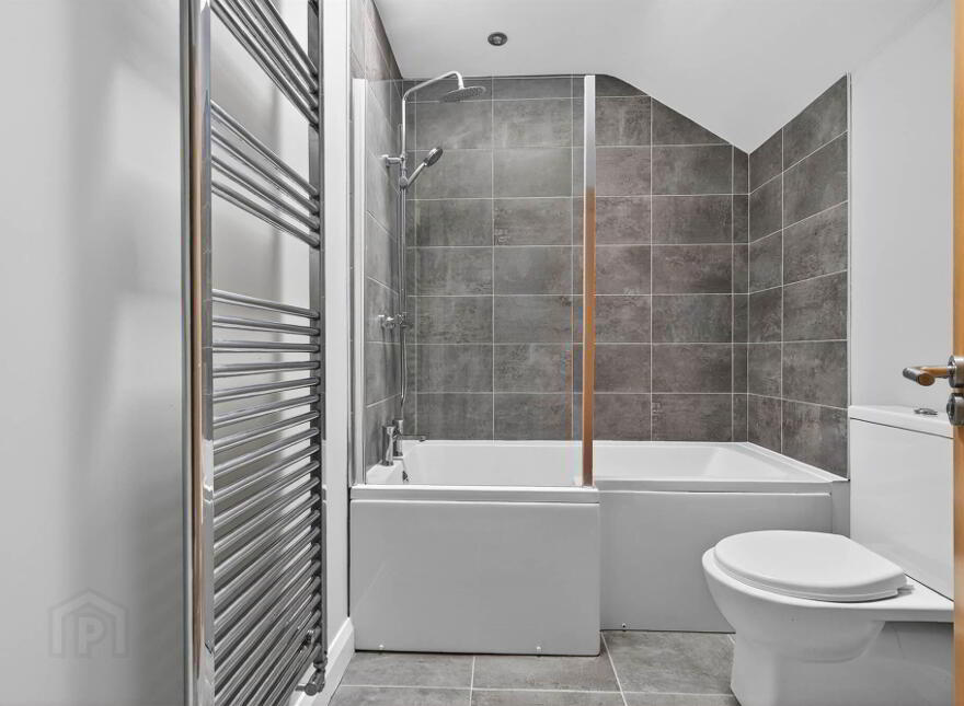 16 Church Hill, Lambeg, Lisburn, BT27 4SB