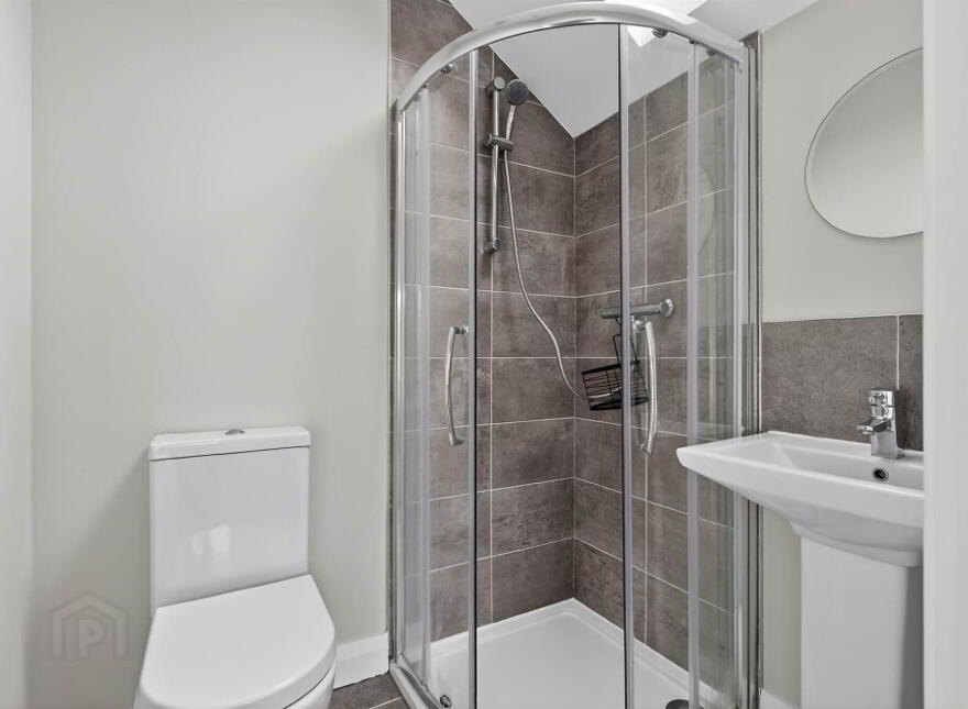 16 Church Hill, Lambeg, Lisburn, BT27 4SB