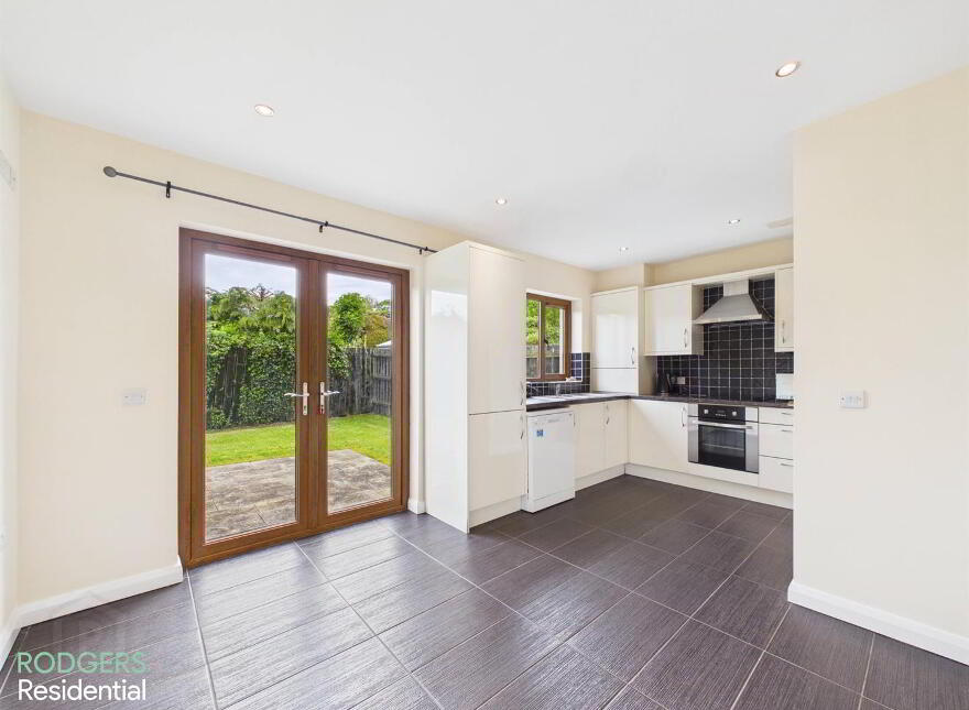 1 Redburn Court, Holywood, BT18 9QT