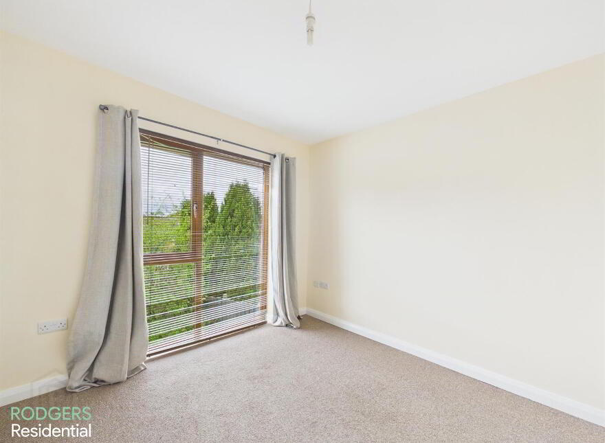 1 Redburn Court, Holywood, BT18 9QT