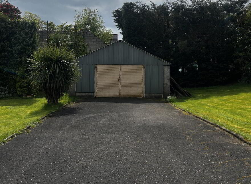 737 Antrim Road, Belfast, BT15 4EL