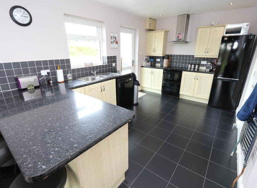 76 Dooneen Road, Tempo, BT94 3GW