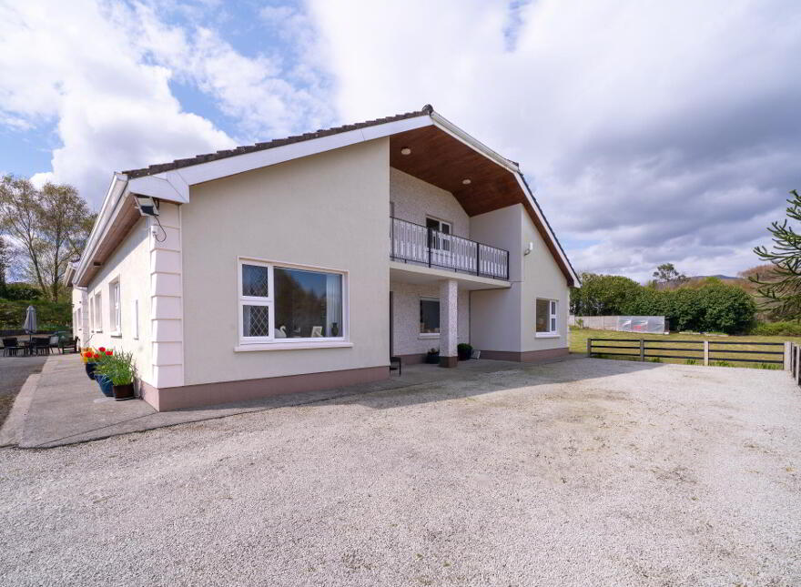 Massbrook Bay House, Massbrook South, Bofeenaun, Bofeenaun, F26N720