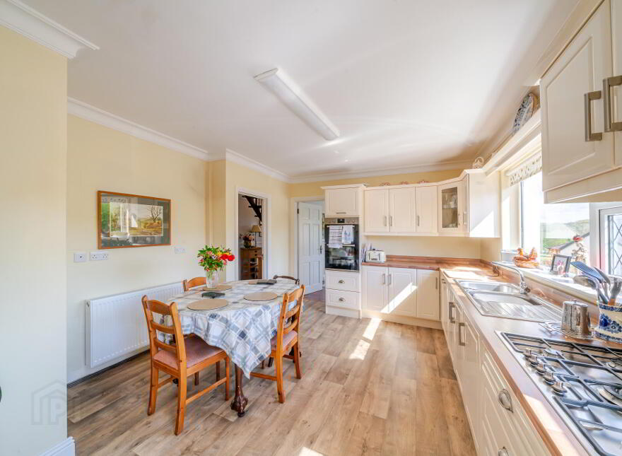 Massbrook Bay House, Massbrook South, Bofeenaun, Bofeenaun, F26N720