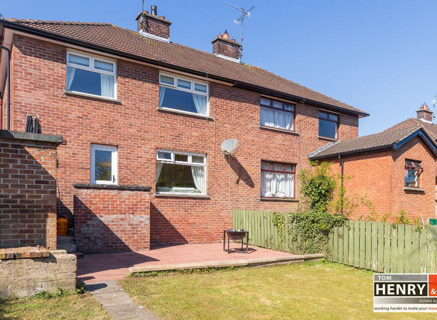 43 Carland Road, Dungannon, BT71 4AA