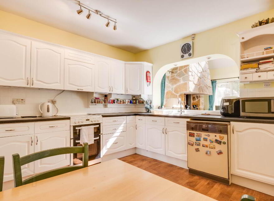 54 Belview Road, Enniskillen, BT74 4JH