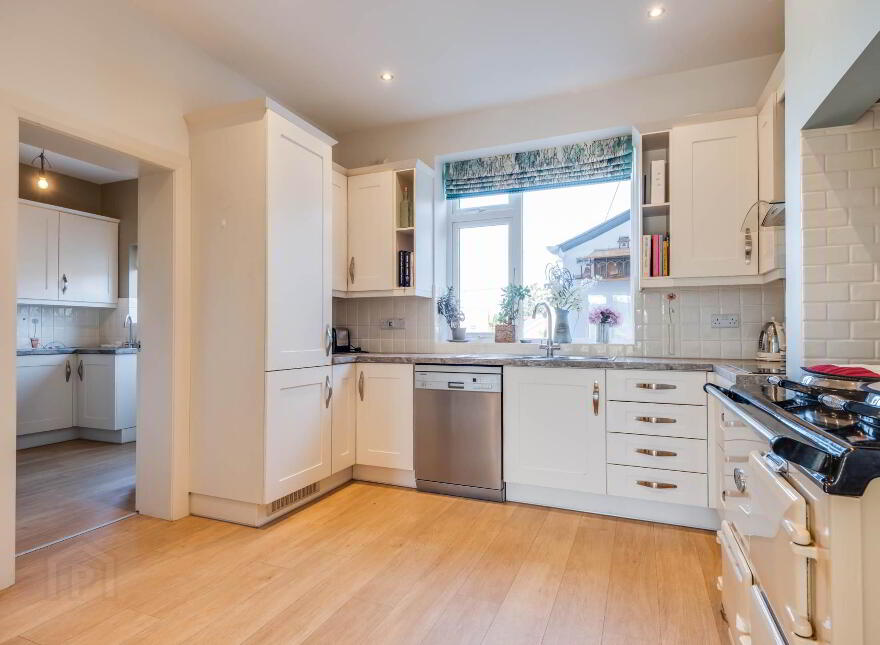 6 Upper Celtic Park, Castlecoole Road, Enniskillen, BT74 6JA