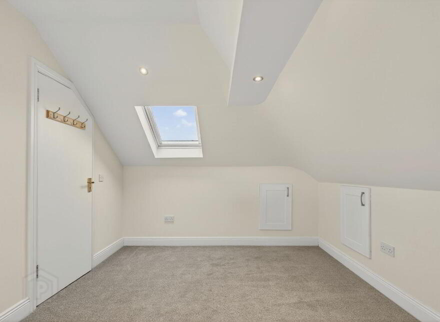 1 Pembroke Court, Pembroke Wood, Passage West, T12EDF7