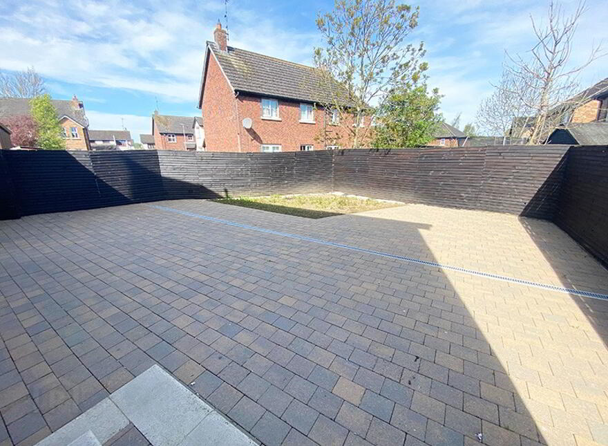 23 Roes Hill, Lawrencetown, Banbridge, BT63 6FB