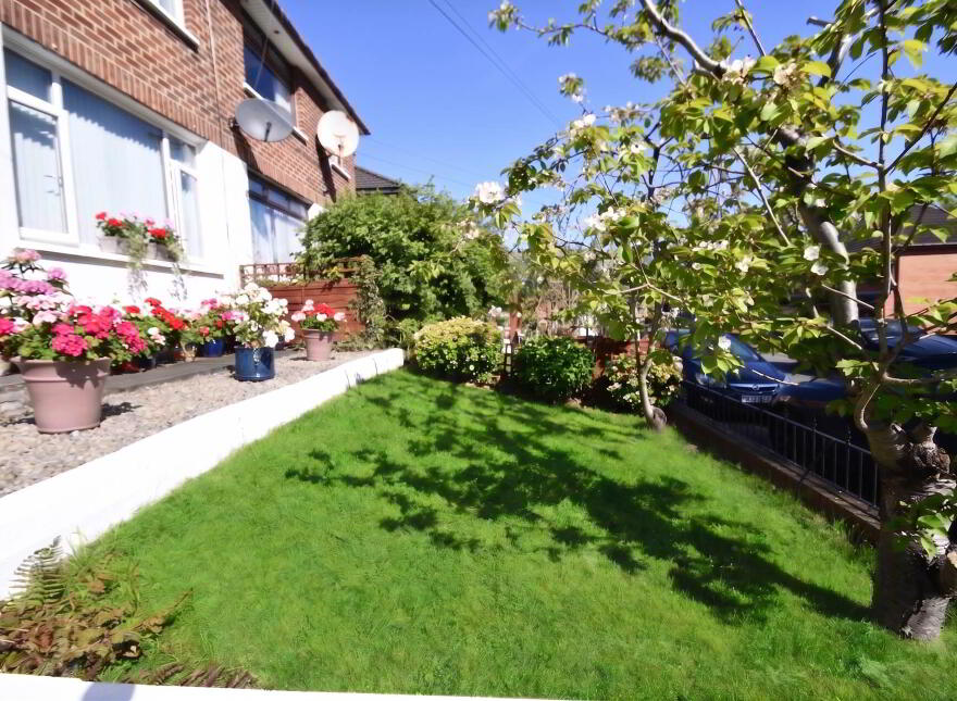18 Glengoland Park, Stewartstown Road, Belfast, BT17 0JD